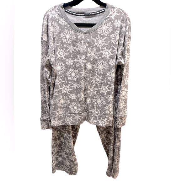 Super warm and cozy size small nautica fleece pajamas excellent condition - Picture 2 of 6